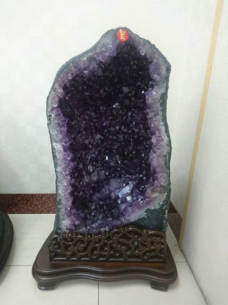 招財紫晶洞（35.4kg）